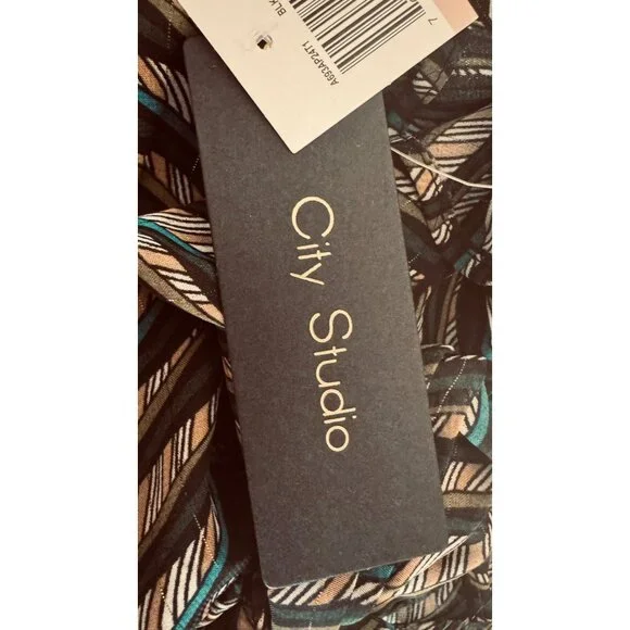 NWT City Studio Size 15 Multicolor Chevron Wrap Dress Ruffle Hem V-Neck - Picture 13 of 16